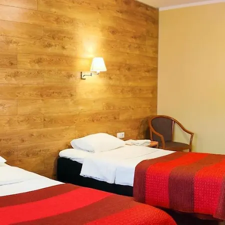 Hotell Wironia 3*